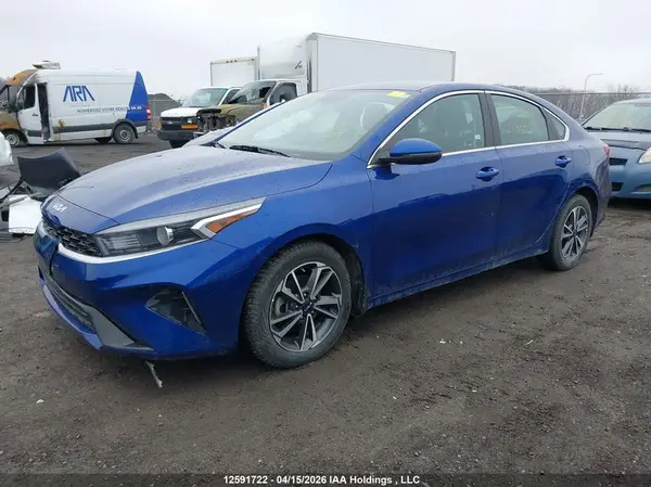 3KPF34AD4PE666094 2023 KIA FORTE - Image 2