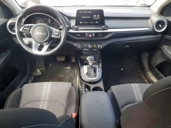 3KPF34AD4PE669156 2023 KIA FORTE - Image 8