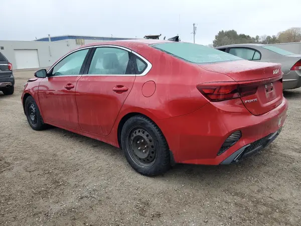 3KPF34AD4RE738317 2024 KIA FORTE - Image 2