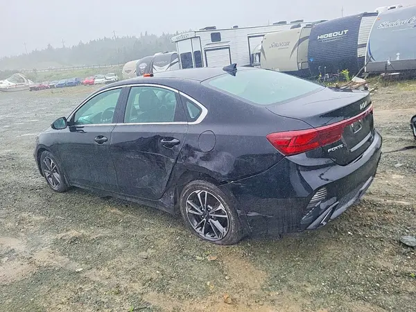 3KPF34AD4RE747745 2024 KIA FORTE - Image 2