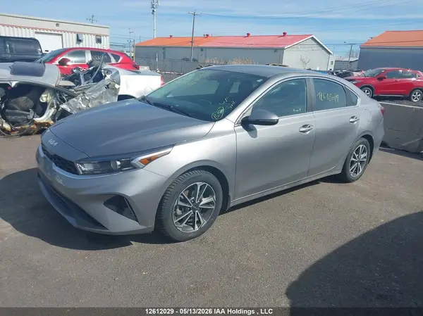 3KPF34AD4RE834688 2024 KIA FORTE - Image 2