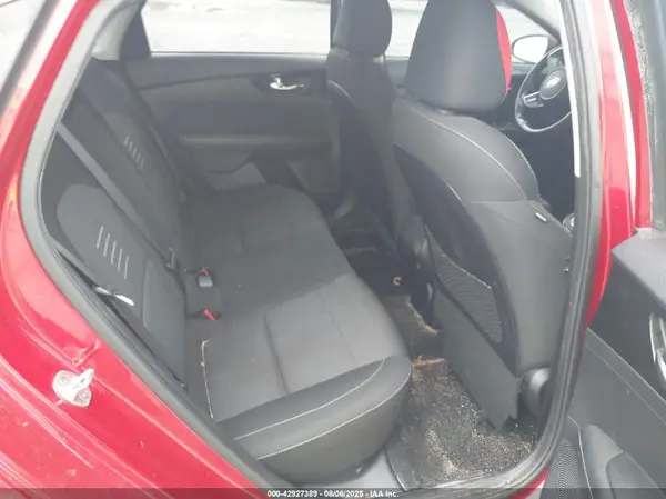 3KPF34AD5KE006347 2019 KIA FORTE - Image 8