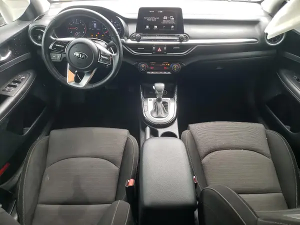 3KPF34AD5KE015209 2019 KIA FORTE - Image 8