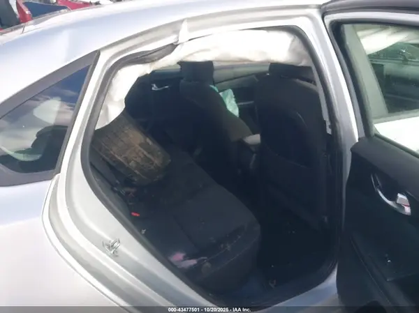 3KPF34AD5KE017297 2019 KIA FORTE - Image 8
