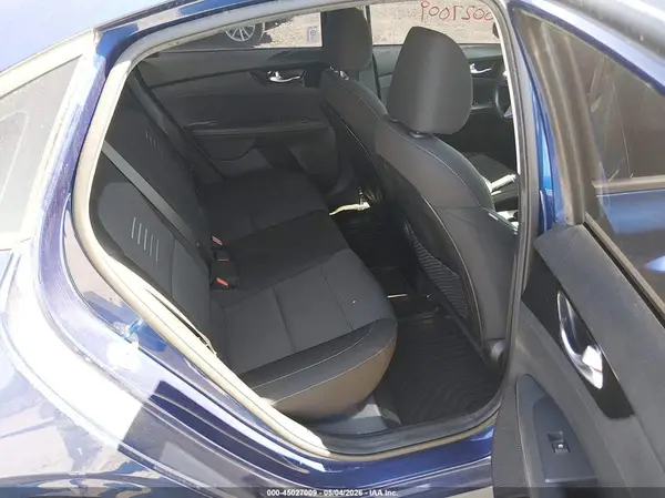 3KPF34AD5KE023665 2019 KIA FORTE - Image 8