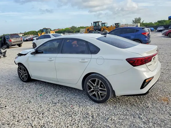 3KPF34AD5KE026548 2019 KIA FORTE - Image 2