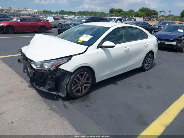 3KPF34AD5KE062319 2019 KIA FORTE - Image 2