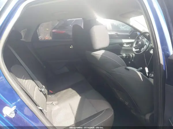 3KPF34AD5KE072378 2019 KIA FORTE - Image 8