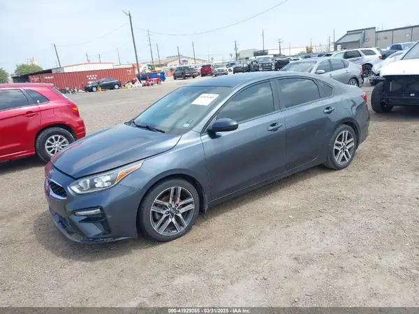 3KPF34AD5KE073224 2019 KIA FORTE - Image 2