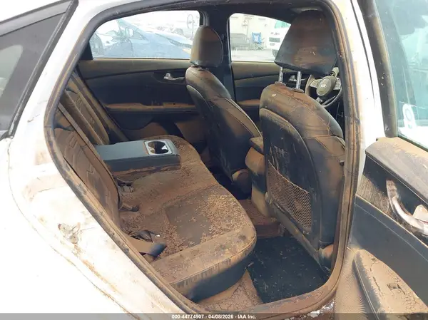 3KPF34AD5LE233118 2020 KIA FORTE - Image 8