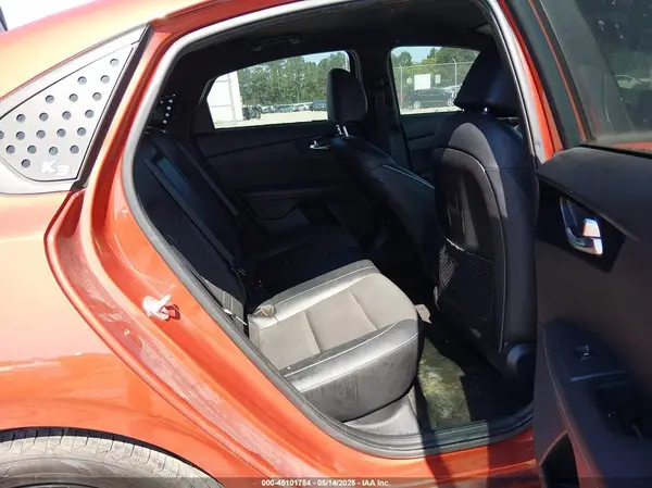 3KPF34AD5LE235550 2020 KIA FORTE - Image 8