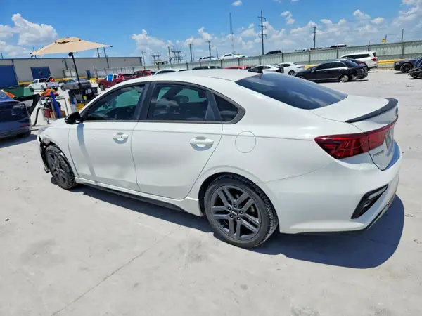 3KPF34AD5LE240554 2020 KIA FORTE - Image 2