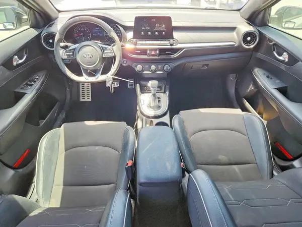 3KPF34AD5LE240554 2020 KIA FORTE - Image 8