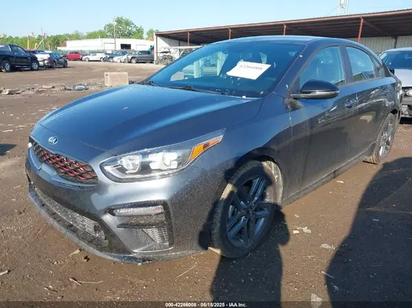 3KPF34AD5ME282322 2021 KIA FORTE - Image 2