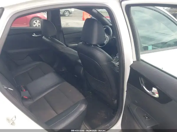 3KPF34AD5ME296415 2021 KIA FORTE - Image 8