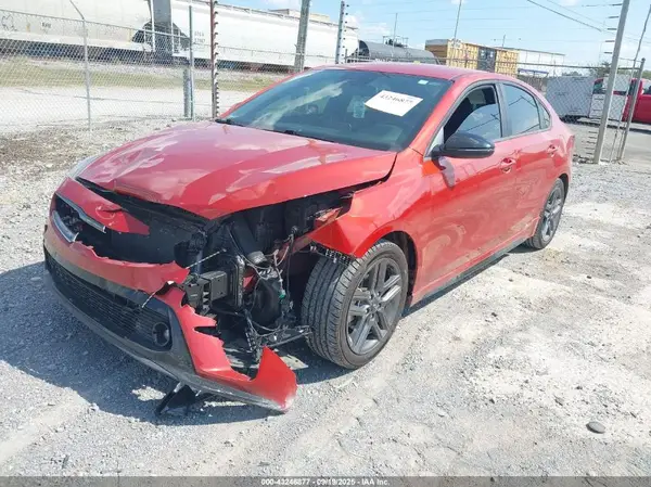 3KPF34AD5ME313164 2021 KIA FORTE - Image 2