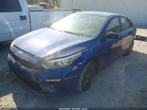 3KPF34AD5ME332846 2021 KIA FORTE - Image 2
