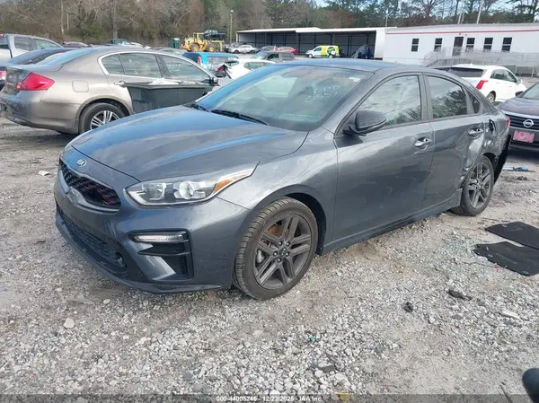 3KPF34AD5ME340557 2021 KIA FORTE - Image 2