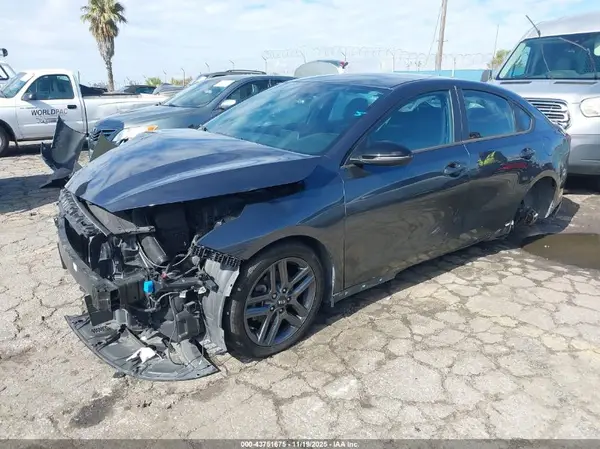 3KPF34AD5ME354071 2021 KIA FORTE - Image 2