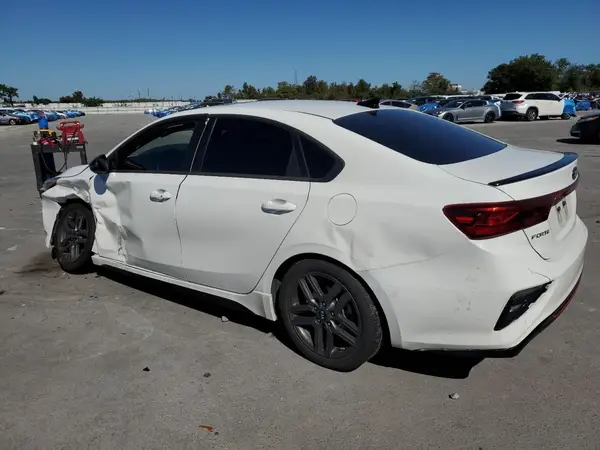 3KPF34AD5ME355558 2021 KIA FORTE - Image 2