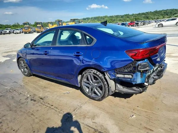 3KPF34AD5ME375325 2021 KIA FORTE - Image 2