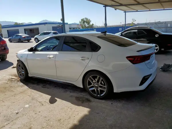 3KPF34AD5ME378824 2021 KIA FORTE - Image 2