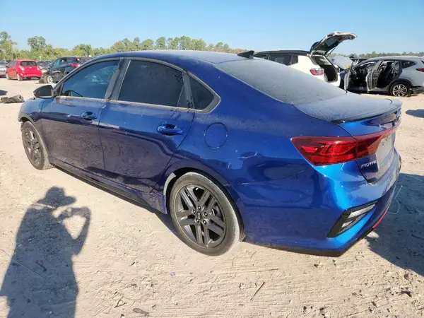 3KPF34AD5ME385529 2021 KIA FORTE - Image 2