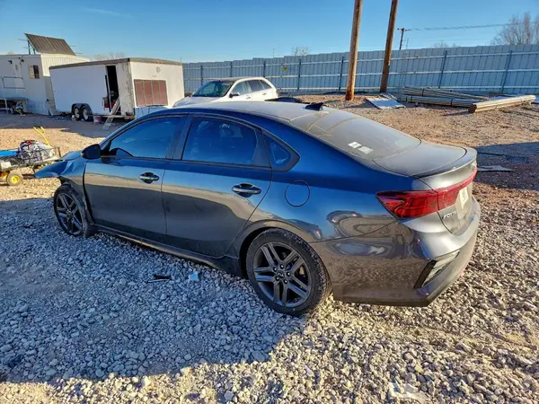 3KPF34AD5ME386552 2021 KIA FORTE - Image 2