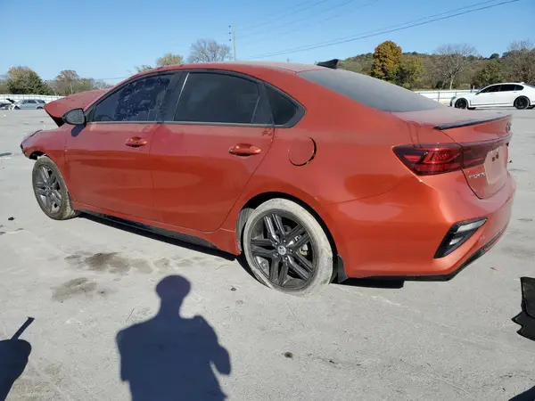3KPF34AD5ME388799 2021 KIA FORTE - Image 2