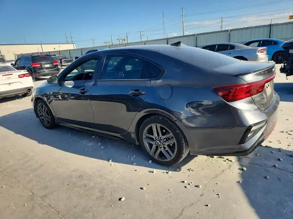 3KPF34AD5ME399253 2021 KIA FORTE - Image 2