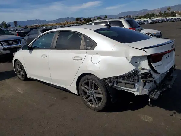 3KPF34AD5ME403477 2021 KIA FORTE - Image 2
