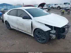 3KPF34AD5ME423518 2021 KIA FORTE