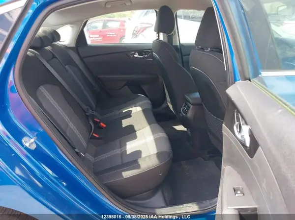 3KPF34AD5NE521661 2022 KIA FORTE - Image 8