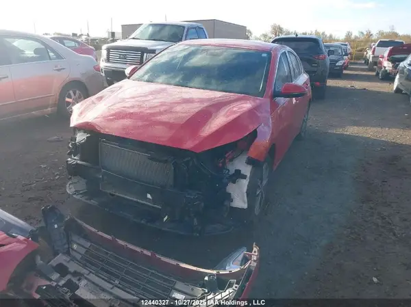 3KPF34AD5NE521871 2022 KIA FORTE - Image 2
