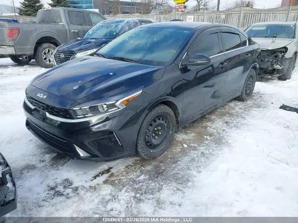 3KPF34AD5PE575402 2023 KIA FORTE - Image 2