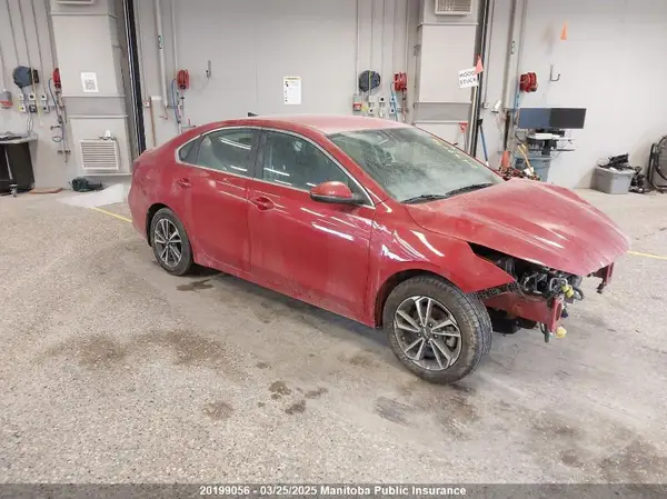 3KPF34AD5PE615946 2023 KIA FORTE - Image 1