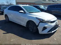 3KPF34AD5RE773660 2024 KIA FORTE