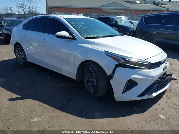 3KPF34AD5RE773660 2024 KIA FORTE - Image 1
