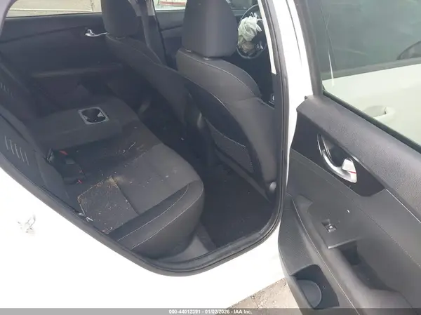 3KPF34AD6KE012710 2019 KIA FORTE - Image 8