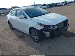 3KPF34AD6KE013727 2019 KIA FORTE