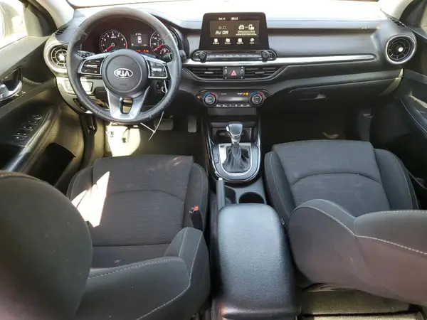 3KPF34AD6KE017955 2019 KIA FORTE - Image 8