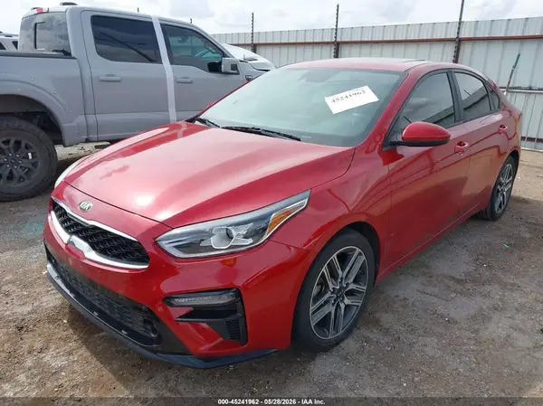 3KPF34AD6KE020127 2019 KIA FORTE - Image 2