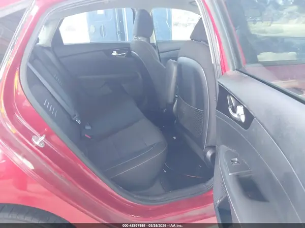 3KPF34AD6KE024064 2019 KIA FORTE - Image 8