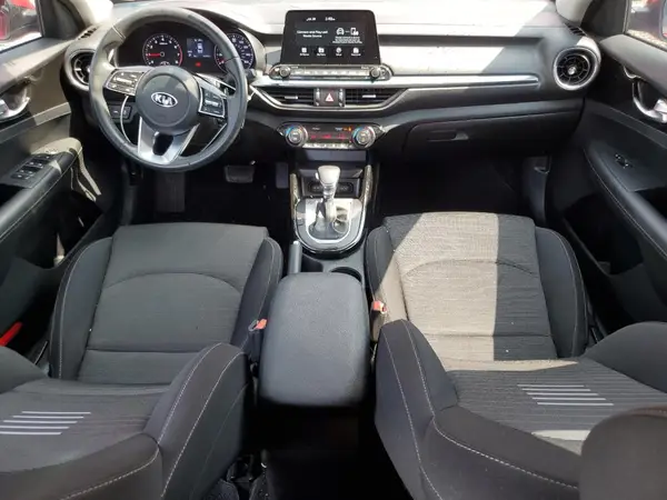 3KPF34AD6KE025618 2019 KIA FORTE - Image 8