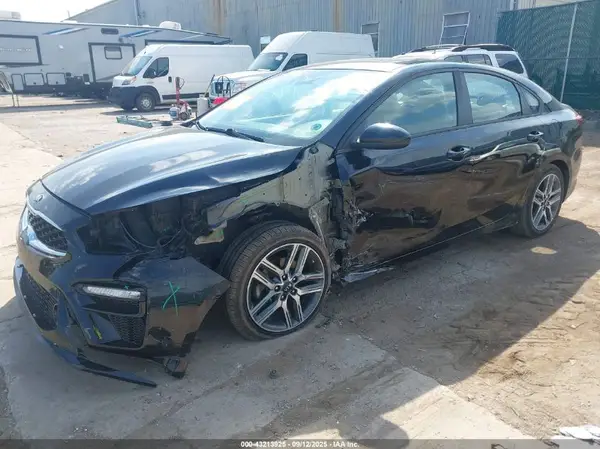3KPF34AD6KE026039 2019 KIA FORTE - Image 2