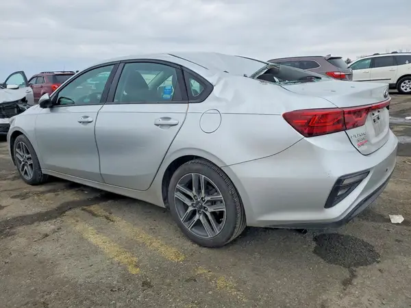 3KPF34AD6KE044427 2019 KIA FORTE - Image 2