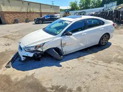3KPF34AD6KE046260 2019 KIA FORTE