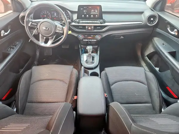 3KPF34AD6KE048395 2019 KIA FORTE - Image 8