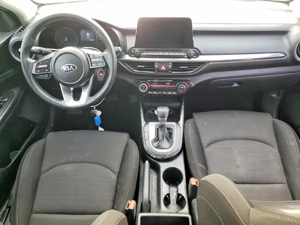 3KPF34AD6KE064810 2019 KIA FORTE - Image 8