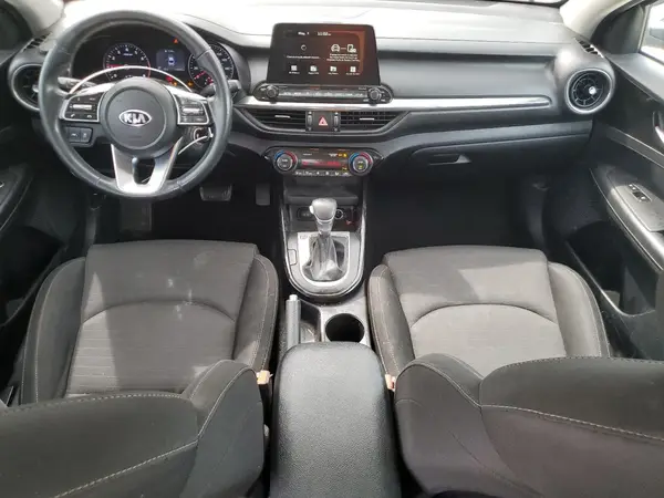 3KPF34AD6KE069893 2019 KIA FORTE - Image 8